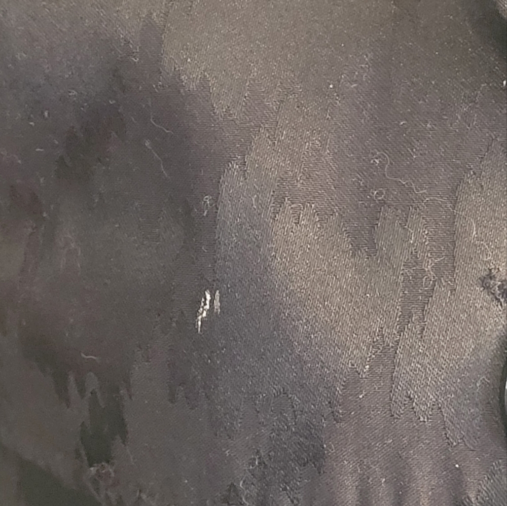 Black Jacket With Embossed Pattern - image 6